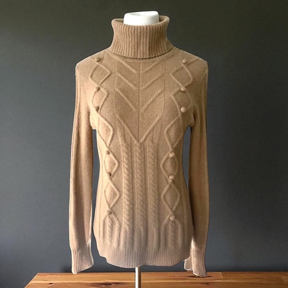 SAKS FIFTH AVENUE 2-PLY CASHMERE CLASSIC CAMEL CABLE SWEATER SIZE LARGE - Picture 1 of 15